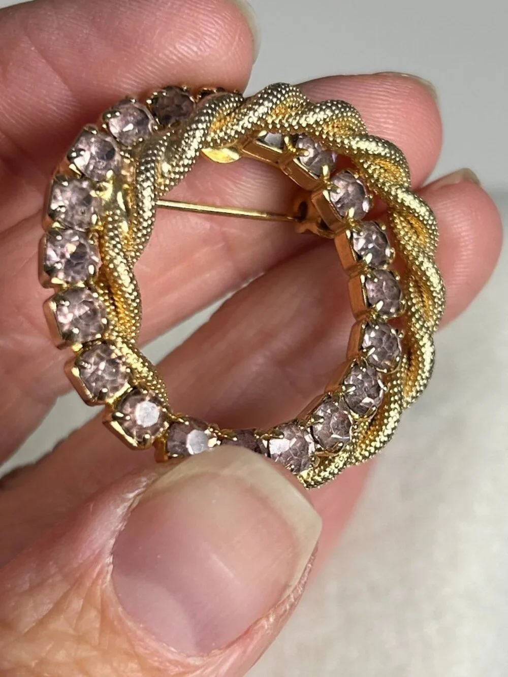Vintage Style Gold Tone Amethyst February Rhinestone Circle Wreath Brooch